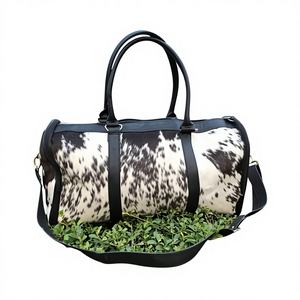 Sac de voyage portable en cuir de vachette à poils, motif à pois, avec fermeture éclair, sac de week-end de luxe, style western LHDB-0143 - Product Image 1