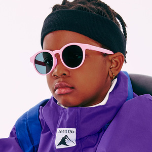 2024 nuovi occhiali da sole pieghevoli per <span class=keywords><strong>bambini</strong></span> personalità outdoor protezione UV tendenza TR occhiali da sole per ragazzi e ragazze - Product Image 5