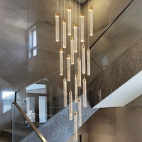 Suspension transparente dorée Suspension de luxe en acrylique pour hôtel Suspension d'escalier Lustre décoratif en cristal pour salon
