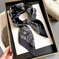 Foulard carré en satin en gros pour femmes 70x70cm, bandana de mode pour le cou et la tête, impression numérique personnalisée, OEM ODM 1026