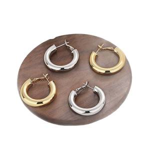 Classicdesign high-end ear buckle <b>plain</b> <b>ring</b> cool minimalist ear <b>ring</b> plated with 18K real gold lightweight metal earrings - Product Image 6