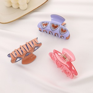 Pince à cheveux en alliage en forme de cœur creux YT, style japonais et coréen, avec blocs de couleur doux, accessoires capillaires pour femmes, usage quotidien - Product Image 2