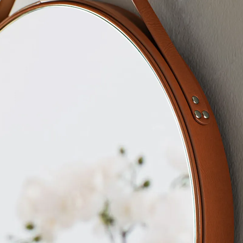 Cermin Dinding Dekoratif Berbingkai Kaku PU Bulat Coklat Rumah Tangga Bergaya dengan Sabuk Kulit