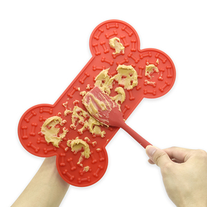 BHD NEU Hot Bestseller Knochen form Silikon Haustier Hund Lick Mat Slow Feeding Pad BPA Kostenlose umwelt freundliche Leck matte für Hunde Katzen - Product Image 3