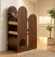Arbre à chat moderne en bois massif, style nordique de luxe, avec structure d'escalade, niche, hamac et griffoir en sisal, écologique et facile à assembler