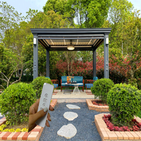 Pavillon moderne d'extérieur, résistant à la pluie, gazebo bioclimatique, panneaux à lattes en aluminium, pergola à lames orientables avec stores