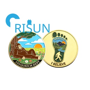 Pièce de monnaie commémorative Bigfoot Sasquatch personnalisée en émail souple ou dur, avec impression UV couleur, pour <span class=keywords><strong>la</strong></span> vente en gros - Product Image 3