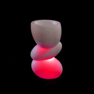 Vaso per <span class=keywords><strong>Fiori</strong></span> Luminoso a LED per Hotel e <span class=keywords><strong>Villa</strong></span>, Vasi in Plastica Illuminati Ricaricabili con Luci LED - Product Image 5