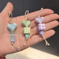 Nouvelle boucle décorative colorée pour lacets de chaussures, en forme de fleur, avec perles et cœur floqué, pour chaussures de filles, accessoires DIY à suspendre