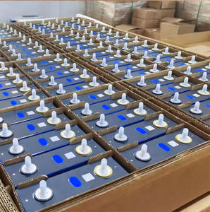 Batería de iones de litio AA de grado recargable Gotion 3,2 V 102Ah personalizada 3000 ciclo profundo para almacenamiento en el hogar - Product Image 1