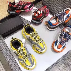 Chaussures de course sport de marque tendance, chaussures de marche confortables de haute qualité pour hommes et femmes, chaussures de tennis de luxe - Product Image 3