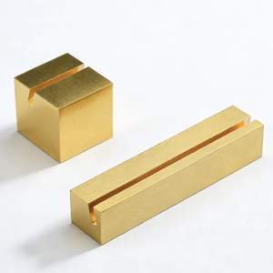 Support de Présentation en Laiton OEM pour Cartes et Photos – Décoration et Cadeau – Support de Présentation en Laiton Métallique de Haute Qualité – Porte-Cartes de Visite - Product Image 1