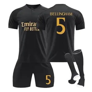 新赛季训练服足球裤供应商顶级时尚低价经典足球服