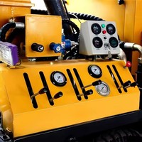 CS200NYSL 200m Rig de forage monté sur tricycle diesel 70KW pour puits d'eau avec moteur principal et composants de roulement