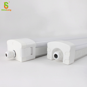 Luminaire étanche et anti-poussière IP66 50/55/60W 1500mm pour parking / entrepôt - Product Image 1