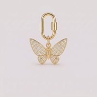 Porte-clés de luxe JS 3D Lock Style, breloques en forme de fleur de fraise incrustées de diamants, pendentif de sac pour sac à dos et clés de voiture