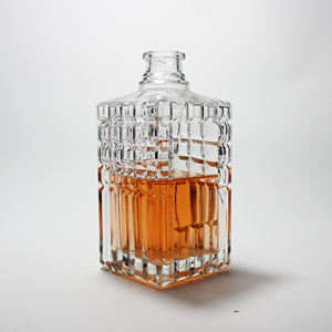 Lujo <span class=keywords><strong>Premium</strong></span> 500ml Whisky Brandy Xo Botella Decantador En Relieve Exclusivo Licor Licores Botella de vidrio - Product Image 3