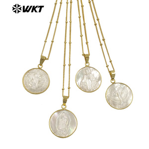 WT-JN032 nuovo Hotsales bianco guscio intagliato <span class=keywords><strong>maria</strong></span> <span class=keywords><strong>di</strong></span> Guadalupe ciondolo oro lunetta bianco conchiglia Jesus Mary collana - Product Image 1