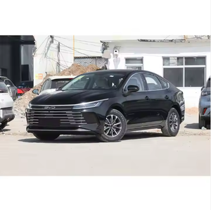 Vendita calda cina EV veicoli BYD King 4 porte 5 posti berlina Plug-in ibrido 180 hp auto in vendita - Product Image 3