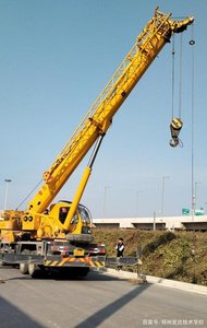 Grue SQZ500k 18 tonnes grue à flèche articulée montée sur <span class=keywords><strong>camion</strong></span> <span class=keywords><strong>prix</strong></span> Offre Spéciale - Product Image 4