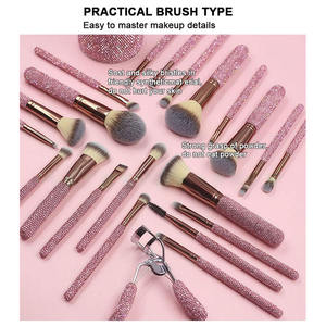 Ensemble de pinceaux de <span class=keywords><strong>maquillage</strong></span> professionnels Sparkle Glam Diamond Rhinestone, 18 pièces, poils synthétiques scintillants pour le <span class=keywords><strong>maquillage</strong></span> du visage - Product Image 3