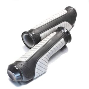 Factory Wholesale 7/8\" 22mm CNC Rubber Handlebar <b>Grips</b> for <b>Motorcycles</b> Universal Hand <b>Grip</b> Cover Accessories - Product Image 2
