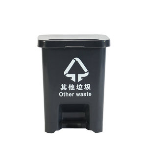 Fabricant de poubelles en plastique de 15 L, de poubelles à pédale de 15 L, et de petites poubelles de 15 L pour cuisine et usage domestique. - Product Image 5