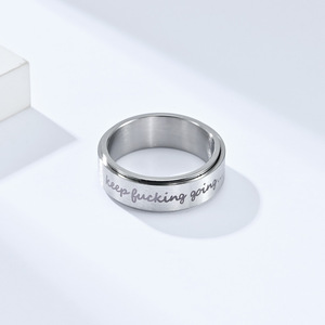 Anillos giratorios de acero inoxidable populares de Yunnique para hombres y mujeres, inspiradores, antiestrés y que alivian la ansiedad. - Product Image 4