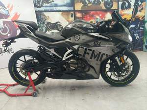 For SR250 Gasoline Street <b>Bike</b> Second-Hand Beginner-Friendly Twin <b>Engine</b> Sportbike 200-400CC 80km/h Ireland 2023 CFmoto SR250 - Product Image 2