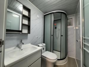 Cgch 20ft 40ft Úc Mở rộng <span class=keywords><strong>container</strong></span> trên bánh xe có thể gập lại với 3 phòng cho khí đốt và dầu trại mở rộng <span class=keywords><strong>container</strong></span> nhà - Product Image 6