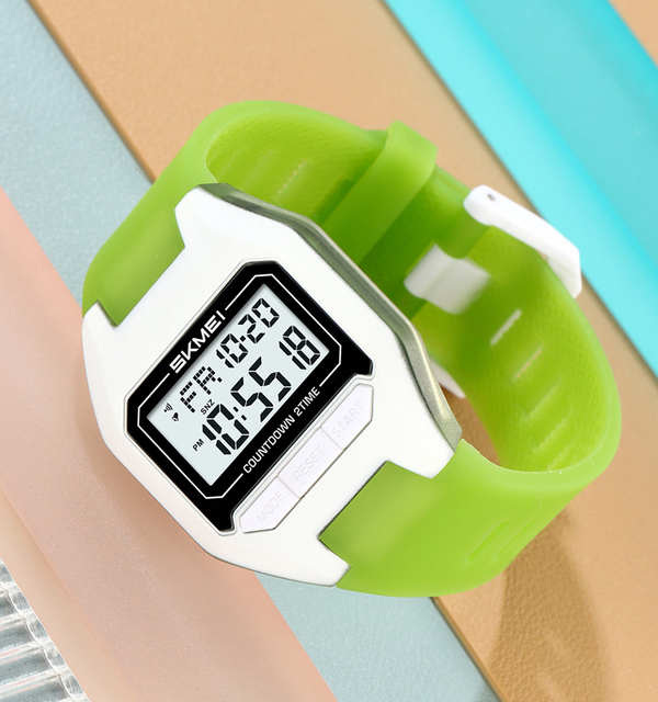 SKMEI 2617 Plastic Strap Waterproof Chronograph  Unisex Sports Watch 5Bar Waterproof
