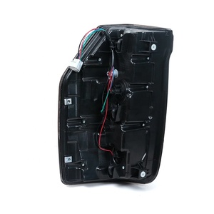 Lampes en gros compatibles avec Mitsubishi Triton L200 2019-2021, feux arrière de voiture, feux de freinage supplémentaires, clignotants, feux de recul - Product Image 4