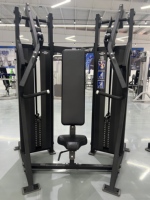 Machine à presser les pectoraux à charges réglables pour salle de sport commerciale, équipement de fitness pour l'entraînement de la force des membres supérieurs