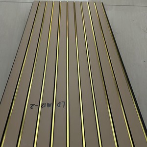 Panneau de <span class=keywords><strong>plafond</strong></span> en PVC <span class=keywords><strong>Plafond</strong></span> ignifuge et imperméable <span class=keywords><strong>au</strong></span> design moderne - Product Image 4