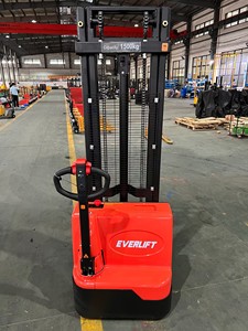 Apilador Eléctrico ELES-15J, Montacargas con Elevación de 3M/3.5M, Capacidad de Carga de 1200kg/1500kg/3300lbs, Apilador de Palés para Almacenamiento en EE. UU. y Canadá - Product Image 4