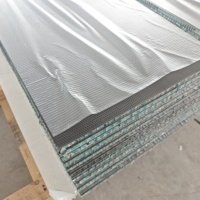 Panneau en nid d'abeille en aluminium pour l'intérieur des bus, les murs des camping-cars, les applications marines, panneau composite sandwich sur mesure