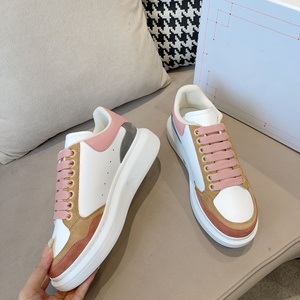 Chaussures de créateur de luxe, baskets originales McQueenes personnalisées, antidérapantes et confortables, chaussures épaisses pour hommes, chaussures de course - Product Image 3