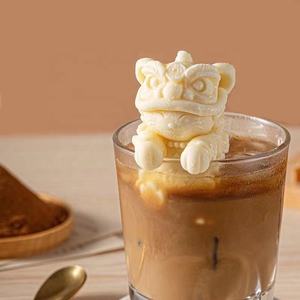 Accesorios de molde de cubo de hielo de café de oso de alta calidad, bola de hielo de silicona de grado alimenticio, artefactos de sorbete caseros para el hogar - Product Image 3