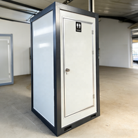 Salle de bain de camping en plein air WC Toilette chimique Panneau composite en acier coloré EPS Préfabriqué Mobile Portable Douches et toilettes portables