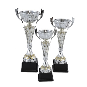 Colección Yiwu, trofeo PROFESIONAL DE LA Liga Europea, trofeo de Metal, regalo de recuerdos, venta al por mayor, Premio personalizado, <span class=keywords><strong>copa</strong></span> de trofeo de fútbol - Product Image 1