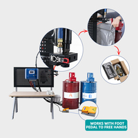 Machine d'injection de mousse PU industrielle haute efficacité, niveau de sécurité élevé, 380V/50HZ, application d'emballage sur site, 1200kg, 1 an