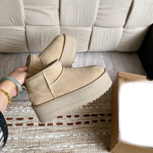 Botas de Nieve de Invierno <span class=keywords><strong>para</strong></span> <span class=keywords><strong>Mujer</strong></span> al Tobillo - Diseño Clásico con Parte Superior de Lana y Piel de Cordero, Forro de Piel, Ajuste Cómodo y Cálido - Product Image 6