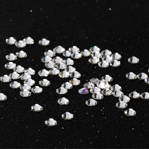 100 Piezas de Gemas Dentales de Cristal, Piedras de Diamante para Decoración Dental DIY - Product Image 3