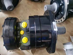 Moteur à piston hydraulique Poclain MS02/MSE02 pour machines de construction - Basse vitesse - Couple élevé 643-953 N.m - Product Image 3