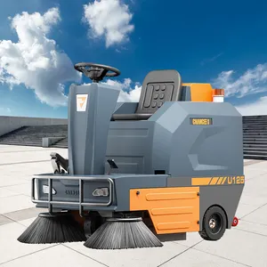 Electric Ride On Road Sweeper Machine Battery Operated Floor Sweeping Car