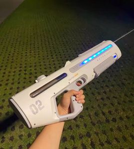 Pistol air elektrik untuk dewasa Manual otomatis pistol semprotan air dengan mainan nyala 32FT jarak jauh luar ruangan mainan musim panas untuk anak-anak - Product Image 5