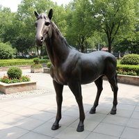 Statue de cheval en bronze grandeur nature décorée d'une cour de jardin à vendre