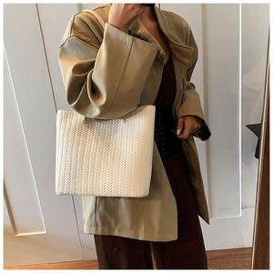Simple Plain Color <b>Tote</b> <b>Bags</b> <b>Waterproof</b> Leather Handbag Lady's PU <b>Tote</b> <b>Bag</b> - Product Image 3