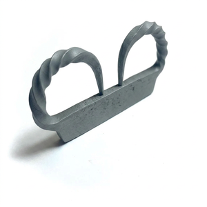 Allume-feu en acier au carbone, outil de démarrage de feu de qualité supérieure, construction en acier durable, design compact, poignée confortable pour le camping - Product Image 1