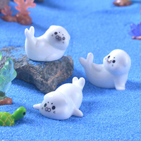 Figurine miniature vibrante en résine blanche effet neige, thème sirène et coucher de soleil, tendance 2026, pour décoration de bureau, vente en gros